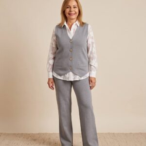 Conjunto de pantalón y chaleco en punto modelo María